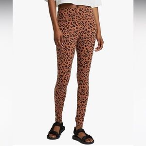 Wild Fable Cheetah Print Leggings